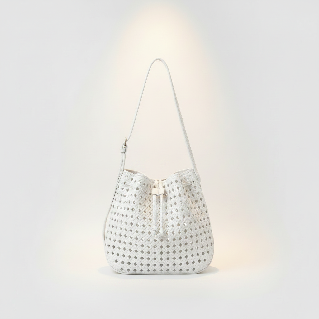 UBA 6 White Studio